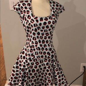 Pop leopard print dress